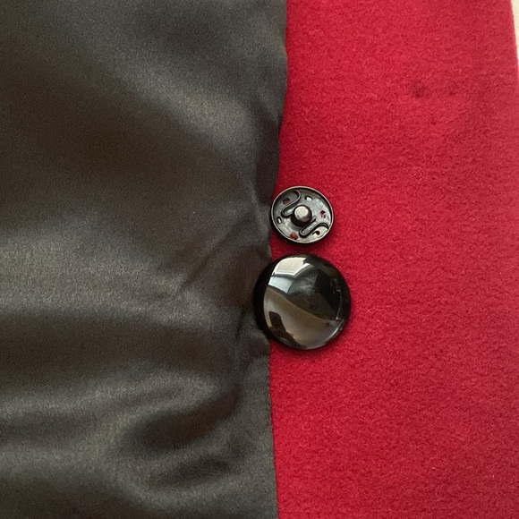 Red wool jacket - Picture 9 of 11